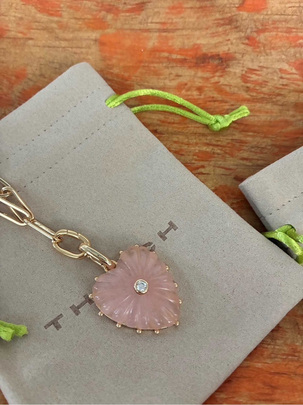 Thatch Malene Pink Jade Heart Clip Necklace - Picture 4 of 6